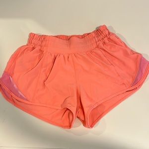 Sunset low rise 2.5 inseam hotty hots size 2